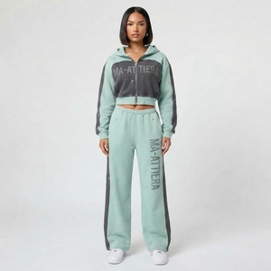 Conjunto de Sudadera Corta con Cremallera y Pantalones Anchos para Mujer, Color Verde Menta, Estilo Casual Urbano - Product Image 1