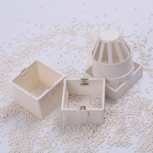 מותאם אישית <span class=keywords><strong>pvc</strong></span> <span class=keywords><strong>pvc</strong></span> תרכובת <span class=keywords><strong>pvc</strong></span> גרגירים גרגרים שרסין כדורי גרן עבור תיבות שקע