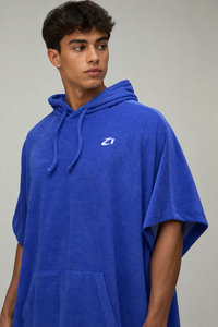 Sudadera Oversize para Hombre Azul Rey de Manga Corta, Tejido French Terry, Corte Holgado, Hombro Caído, Bolsillo Canguro, Logotipo Personalizado, Estilo Urbano, OEM - Product Image 2