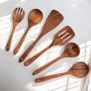 Juego de utensilios de cocina de madera rústica – Herramientas de cocina hechas a mano con soporte – Cucharas y espátulas ecológicas - Product Image 1
