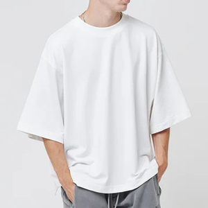 Fabricants de t-shirts OEM, t-shirts personnalisés pour hommes en coton 100% avec logo sur le devant, manches courtes, col rond, décontractés, respirants, à séchage rapide, pour le fitness - Product Image 3