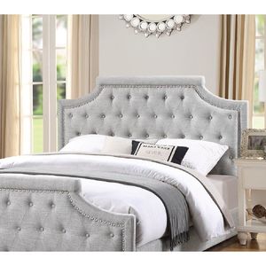 Letto matrimoniale tradizionale americano 1 pz in polifibra grigia con testiera e pediera trapuntate a bottoni, mobili imbottiti per camera da letto - Product Image 4