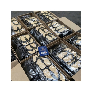 Expédition immédiate : Sandales compensées en lin pour chaussures en fibres tissées à la main, idéales pour les séjours spa et hôteliers, légères, respirantes et confortables - Product Image 3
