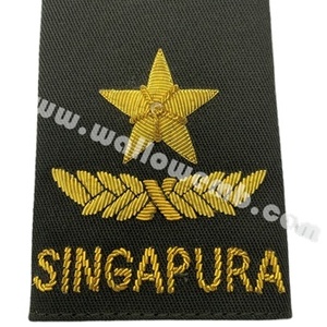 Épaulettes de qualité supérieure personnalisées, brodées à la main, style Singapour, pour uniforme, bleu marine foncé - Product Image 2