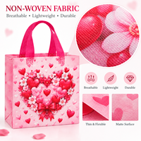 Sacs fourre-tout réutilisables en non-tissé avec imprimé bouquet de fleurs de cerisier et cœurs roses, pour la Saint-Valentin, logo personnalisé, vente en gros