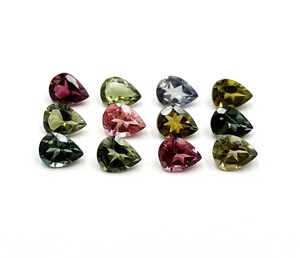 Turmalina natural multicolor con corte de pera de 4*5 mm para la fabricación de joyas, piedra suelta con certificación IGI. - Product Image 2