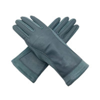 Gants de conduite modernes pour un style de vie actif, conçus pour des mouvements confortables et les activités quotidiennes