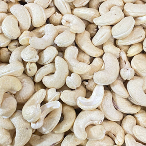 Wholesale Raw Edible Cashew Nuts Vietnam High Quality OEM/ODM Packaging Santigo Brand - Product Image 1