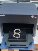 Le Trusure Apex Automatic, nouveau dispositif industriel portable, détecte avec précision les diamants CVD HPHT RFT, les pierres brutes et les pierres montées dans des bijoux.