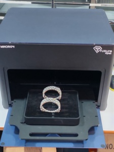 Le Trusure Apex Automatic, nouveau dispositif industriel portable, détecte avec précision les diamants CVD HPHT RFT, les pierres brutes et les pierres montées dans des bijoux. - Product Image 2