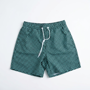 Shorts de bain en polyester premium 140 GSM, imprimé singe néon, logo personnalisé par sublimation, coupe ajustée, vêtements de plage pour hommes - Product Image 4