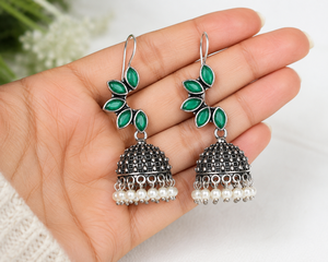 Pendientes Jhumka de Piedra Ónix Verde Oxidada |   Pendientes de Perlas Estilo Boho para Mujer - Product Image 4