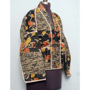 Chaqueta Reversible Acolchada para Mujer, Hecha a Mano, 100% Algodón, Estampado Floral, con Cuello en V y Cierre de Cinturón, para Otoño/Invierno - Product Image 4