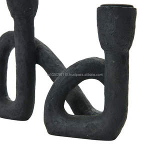 Portavelas de hierro de estilo tradicional para interiores de casas de lujo con diseño clásico y artesanía - Product Image 5