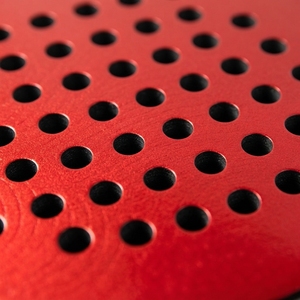 ไม้เทนนิส Red Teardrop Padel รุ่น 16x19 ลายพราง พร้อมด้ามจับโฟม EVA กันลื่น ทนทาน ผลิตจากคาร์บอน ใช้ได้ทั้งกลางแจ้งและในร่ม เหมาะสำหรับผู้เล่นทุกระดับ - Product Image 4