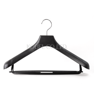 Japonais Élégant En Plastique Costume Cintre pour d'autres salon meubles HG4204FBK_0223 Japonais Fabricant En Plastique Cintre - Product Image 1