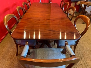 Ensemble de salle à manger de luxe traditionnel en teck massif, écologique et durable, style victorien, 10 places, avec grande table sur piédestal - Product Image 3