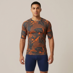 T-shirt de compression à manches courtes pour homme, couleur dégradée, col rond, séchage rapide, coupe sportive, vêtements de performance athlétique - Product Image 6