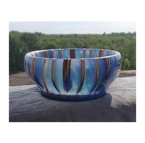 Bol en résine époxy artisanal de qualité supérieure, fabriqué avec des matériaux durables, surface lisse et polie, respectueux de l'environnement, passe au lave-vaisselle, idéal pour les fruits - Product Image 1