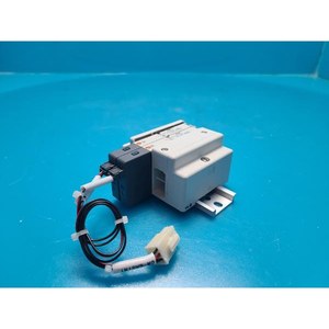 SQ1141Y-5L-C4-B SMC ใช้เป็นชิ้นส่วนอุปกรณ์เซมิคอนดักเตอร์รุ่นเก่า - Product Image 3