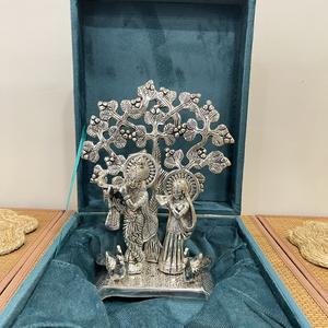 Figura de Radha Krishna en Plata con Base de Árbol y Caja de Regalo - Product Image 2