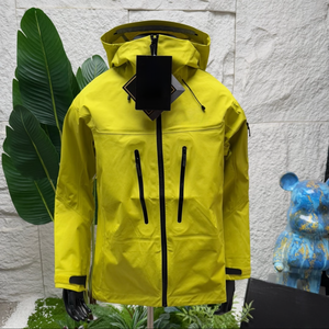 Veste d'hiver imperméable en laine pour femme, épaisse et chaude, avec col à pompons en fourrure, idéale pour la randonnée, la chasse et le cyclisme - Product Image 2