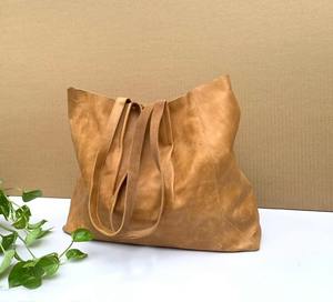 Sac fourre-tout en cuir véritable fait main pour femme avec fermeture éclair, utilisation quotidienne, couleur et logo personnalisables LTB-0278 - Product Image 2