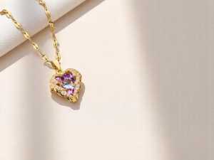 Collier Pendentif Cœur Océan en Cristal, Argent 925 Plaqué Or, Style Vintage, Sertissage Bezel, Bijoux de Luxe pour Femme, Fournisseur en Gros - Product Image 1