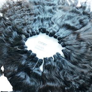 Venta al por mayor de cabello humano natural negro vietnamita colección completa de paquetes de cuerpo ondulado con estilo ondas naturales cutícula alineada virgen - Product Image 4