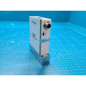 Módulo de Interfaz de E/S Lam Research 2300 Exelan Flex45, 1 Módulo de Interfaz de E/S, Usado como Está, Piezas de Equipos Semiconductores Legados - Product Image 3