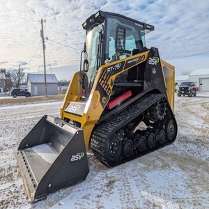 Chargeur Premium ASV RT 50 avec moteur puissant et option de livraison rapide, idéal pour les travaux de construction lourds et les professionnels. - Product Image 4