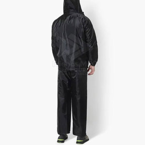 Ensemble coupe-vent élégant pour l'hiver, veste et pantalon légers, idéal pour les voyages, les aventures en plein air et le quotidien - Product Image 5
