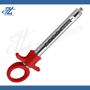 Jeringa Dental Autoaspirante de Acero Inoxidable, Manual, Profesional, con Cánula de Seguridad y Agarre Ergonómico, Hecha en Pakistán - Product Image 3