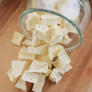 Colección de Frutas Liofilizadas para Exportación Hechas con Mango, Plátano, Fresa, Melocotón e Higo para Snacks e Ingredientes de Panadería, Vietnam - Product Image 1
