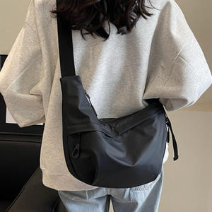 Bolsos OEM ODM únicos para mujer, bolsos ligeros para mujer, bolso de trabajo de moda, bolso coreano de PU para portátil, bolsos para damas. - Product Image 2