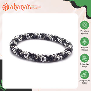 Nepal Origin Supply Women's Eye Catching Design Trendy Multi Colors Handmade High Quality Crochet Work Glass <b>Beads</b> <b>Bracelets</b> - Product Image 2