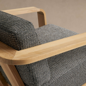 Sillón de Exterior Moderno, Estructura Curva Escultural de Teca Sólida, Base Flotante, Cojines Gruesos Acolchados, Asientos de Lujo para Resorts - Product Image 5