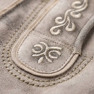 Lederhosen Bávaros de Diseño Nuevo y Elegante al por Mayor, Pantalones Cortos de Cuero Genuino para Hombre con Tirantes, Atuendo Alemán - Product Image 6