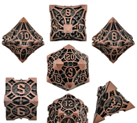 Set Dadu Logam Portabel 7 Buah Dadu Polihedral Tepi Tajam untuk Permainan D&D Dungeons & Dragons Set Dadu Keterampilan D&D Dadu Logam Paduan Seng