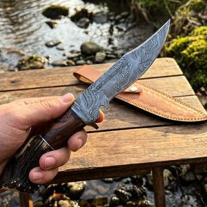 Cuchillo de Caza y Camping de Acero de Damasco OEM Personalizado con Hoja Fija, Mango de Cuerno de Ciervo y Funda de Cuero, Suministro B2B al por Mayor - Product Image 5