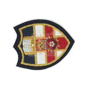 Nouveautés : Badges brodés à la main de qualité supérieure en vente en ligne à prix avantageux - Product Image 2