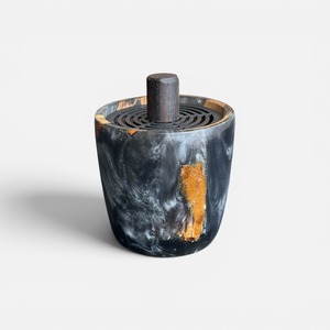 Luxury Handmade Arabic Religious Bakhoor Burner Crafted From Premium Sandalwood Resin with <b>Decorative</b> <b>Accents</b> for Oud Incense - Product Image 4