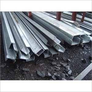 Profilés en acier galvanisé, profilés en C, profilés angulaires pour la construction de charpentes - Product Image 1