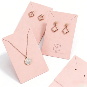 Boîte d'emballage carrée en carton pour accessoires de bijoux, papier couché, pelliculage mat, gaufrage, recyclable - Product Image 1