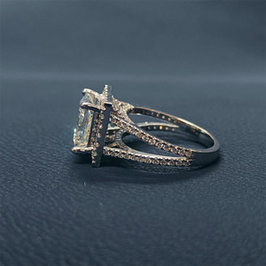 Anillo de Boda RIZTA JEWELS de Oro de 18K con Diamante Cultivado en Laboratorio, Corte Princesa, Color D, para Mujer y Pareja, Certificado IGI, Claridad VS2 - Product Image 2