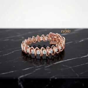 กำไลข้อมือทองคำชมพูประดับเพชรเลี้ยงในห้องปฏิบัติการ ดีไซน์คลื่นหรูหราสำหรับผู้หญิง - ของขวัญสุดคลาสสิกสำหรับวันครบรอบแต่งงานและงานปาร์ตี้ - Product Image 3