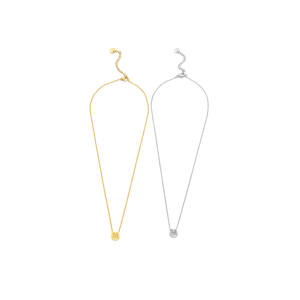 Collana con Ciondolo Lettera M in Acciaio Inossidabile Placcato Oro, Stile Minimalista, Gioielli Unisex alla Moda - Product Image 1