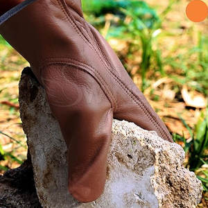 ถุงมือหนังระบายอากาศสั่งทำพิเศษสำหรับฤดูหนาว  หน้าจอสัมผัสได้ บุขนด้านใน คุณภาพสูง ผลิตในปากีสถาน - Product Image 6