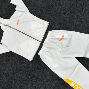 Conjunto de Shorts de Verano Personalizados OEM, Cortavientos Transpirable, Lavado Ácido, Cintura Elástica, Poliéster, Colores Personalizados para Hombre - Product Image 3