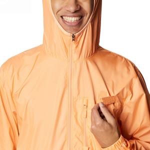 Veste de pluie pour hommes à prix d'usine Veste softshell imperméable de haute qualité avec logo personnalisé à faible coût l Prix de gros - Product Image 4